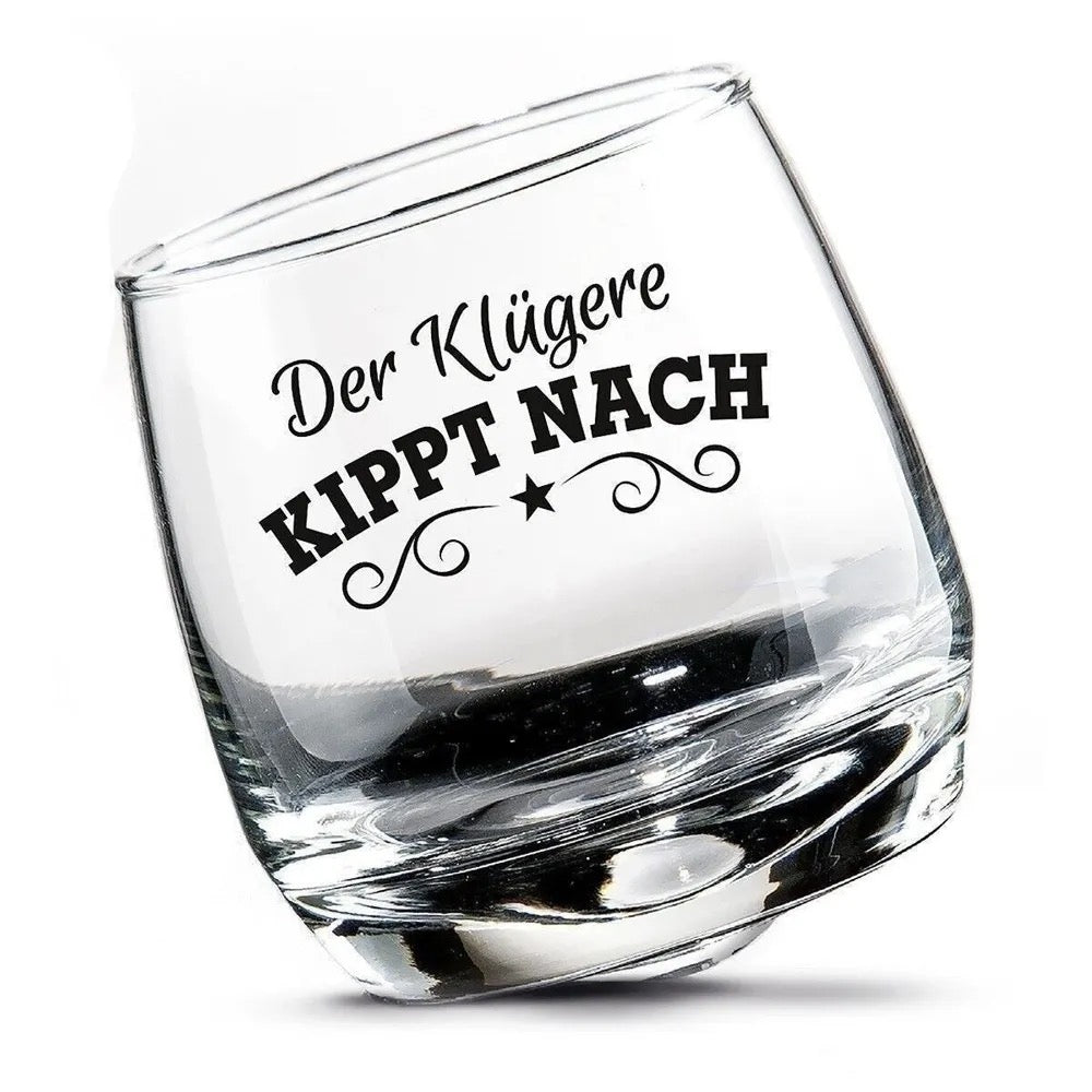 Wackelglas „Der Klügere kippt nach“ 2er Set – Lustige Trinkgläser mit Spruch, je 200 ml